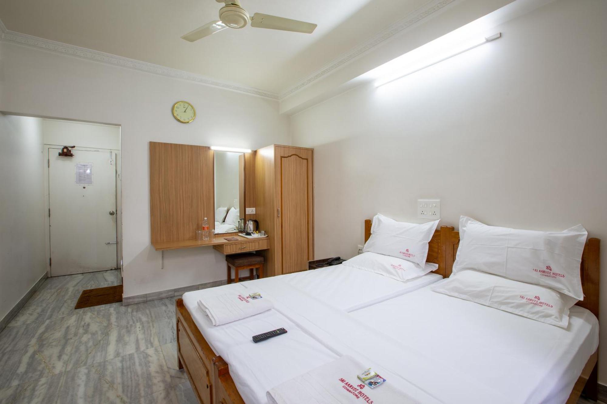 Sri Aarvee Hotels Coimbatore Luaran gambar