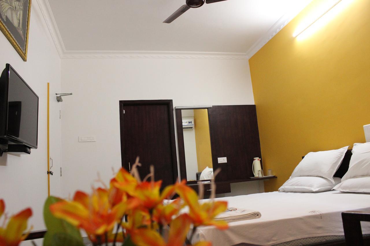 Sri Aarvee Hotels Coimbatore Luaran gambar